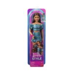 Mattel Barbie: Style - Barbie Fashionistas Doll with Brown Hair, Wearing Turquoise Snake Print Skirt & Turquoise Snake Print Top #250 (JJN63) – imagine 2