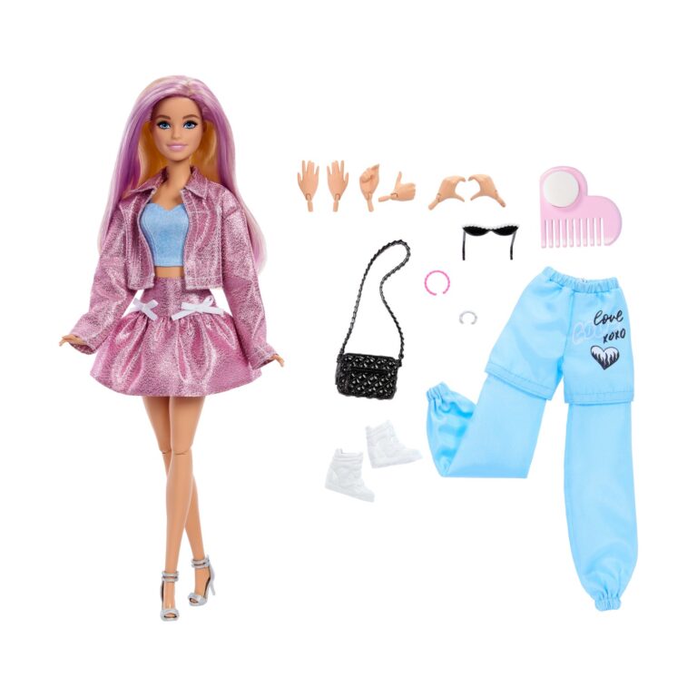 Mattel Barbie: Barbie Deluxe Style Doll (JNC61)